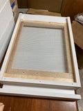 Screened bottom board image 0