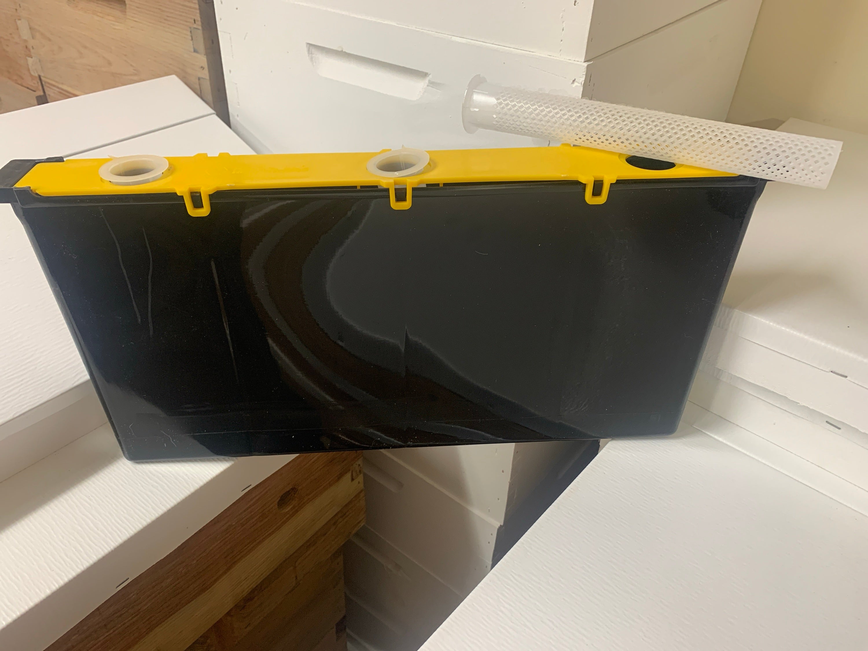 Feeder - internal frame feeder - buy 2 for $20. image 1