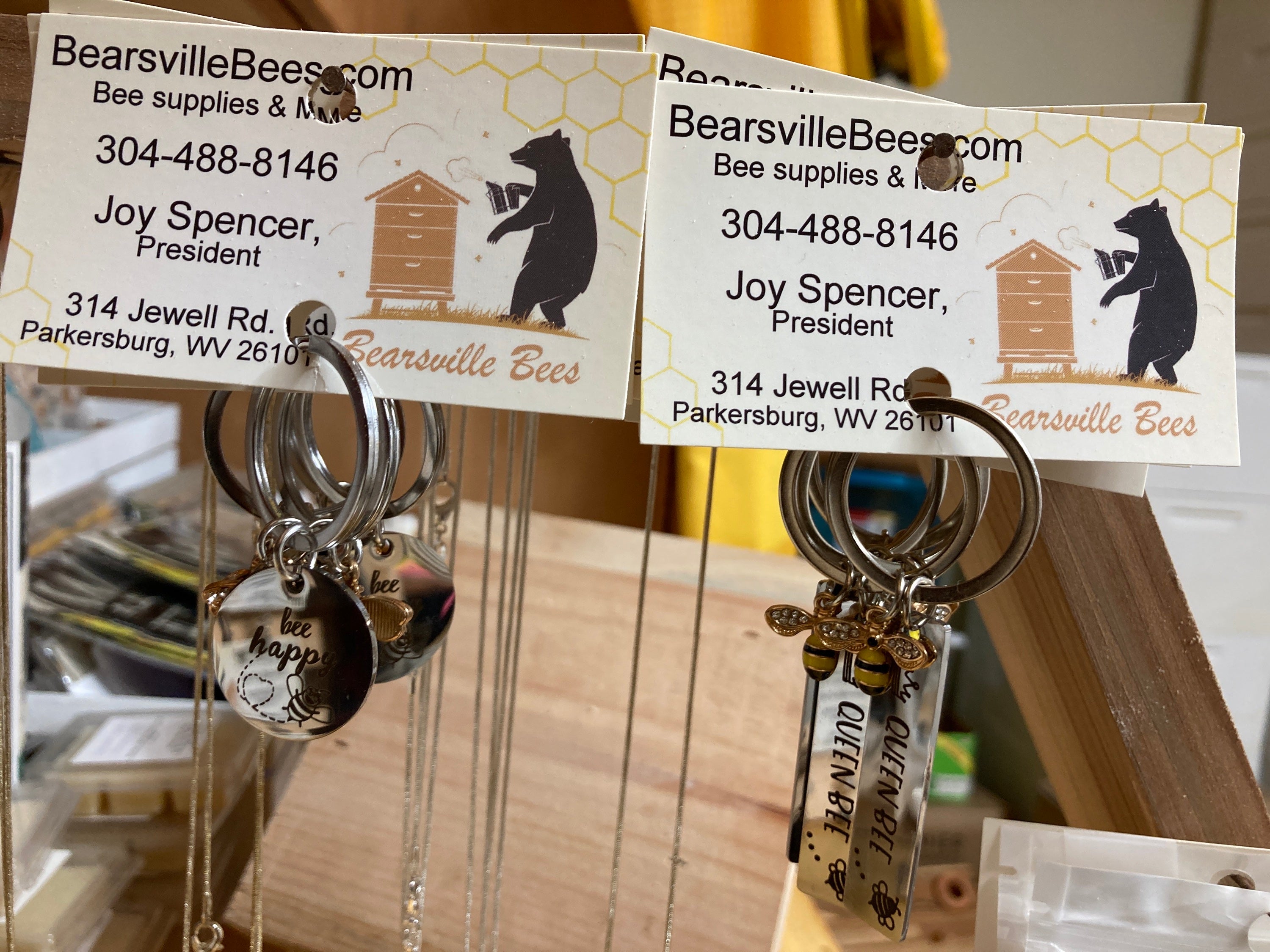 Key chain - bee image 0