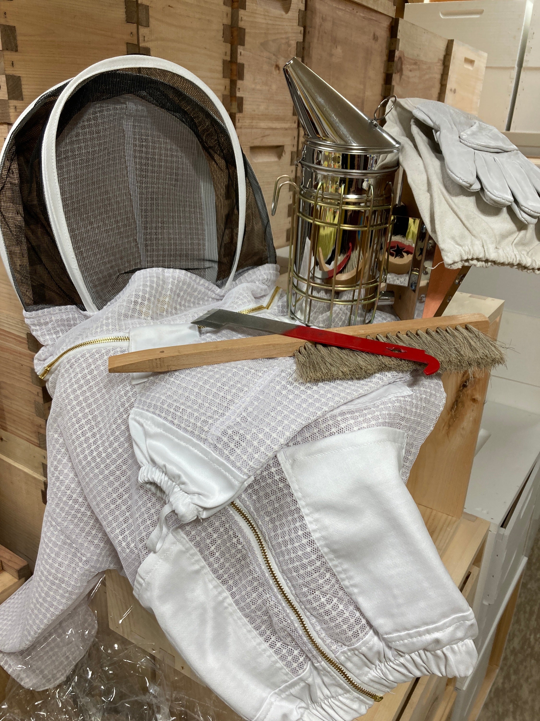 Beginner Bee Jacket ($69 or $79 vented version) &amp; Tool special (smoker, hive tool,gloves, brush) image 0